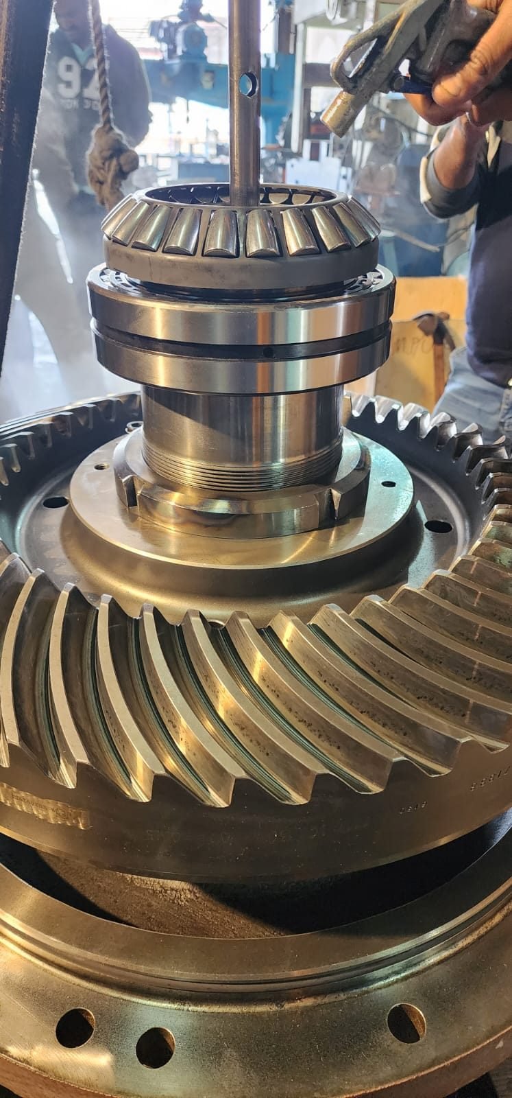Thruster bevel gear and pinion assembly